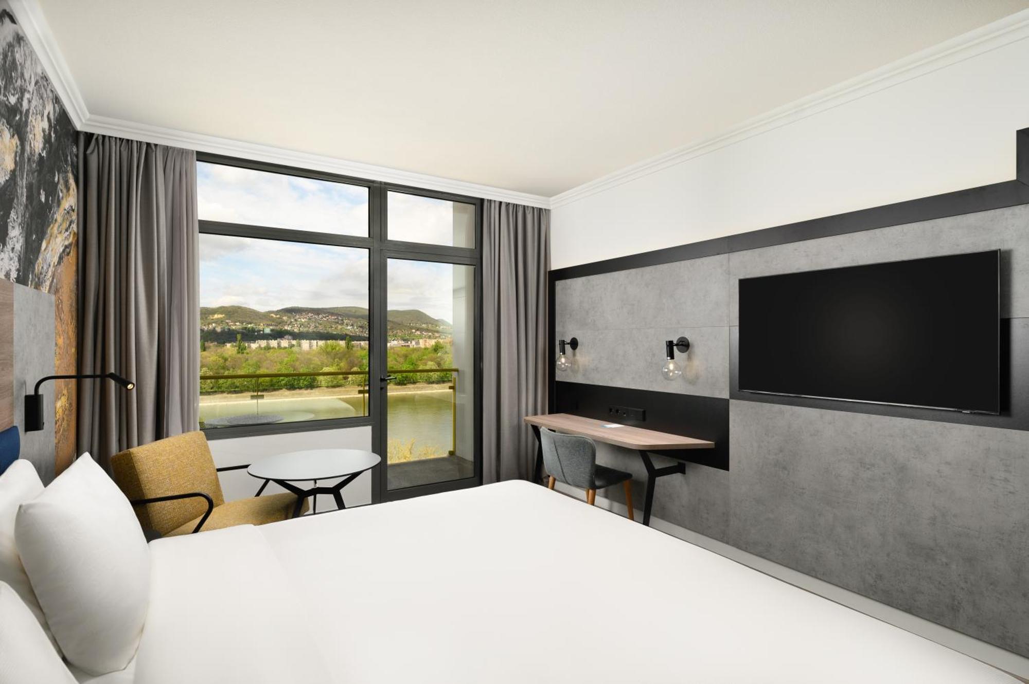 Danubius Hotel Helia Budapest Luaran gambar